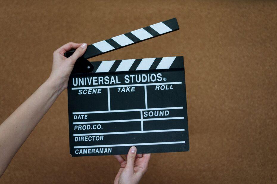 Illustration of The Untold Influence of Foreign Films on Hollywood Storytelling